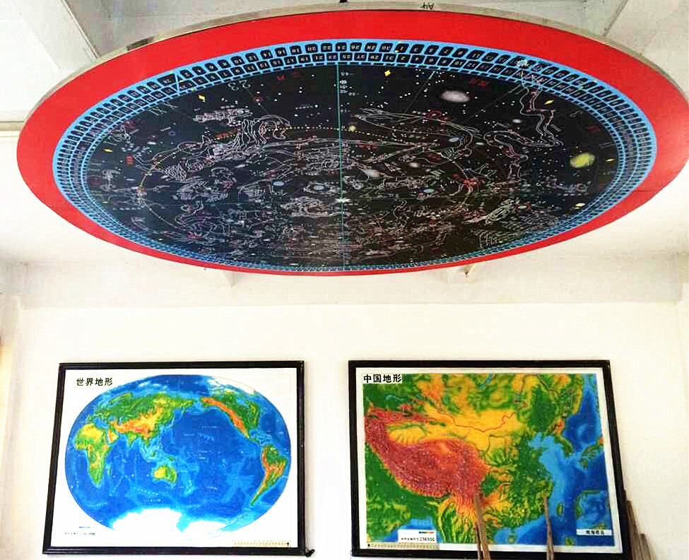 旋轉天體星象儀 地理教學中的四季星空演示模型